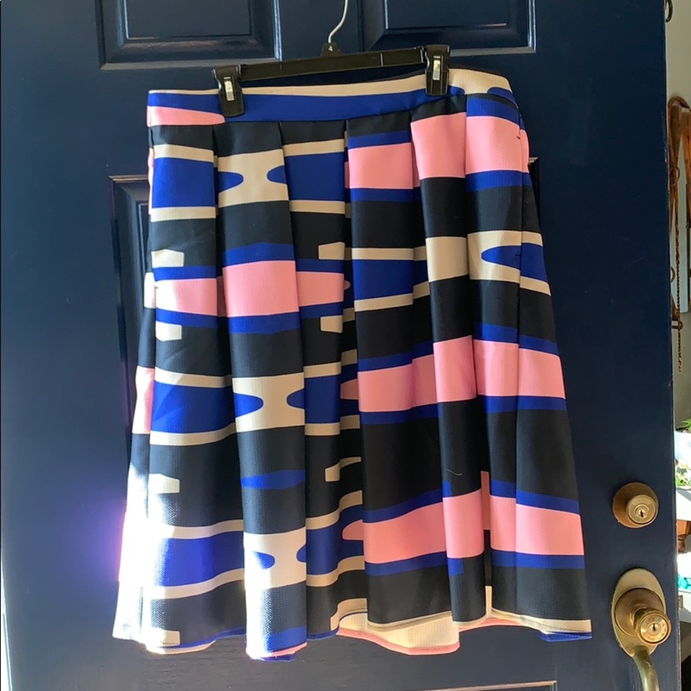 Patterned skirt